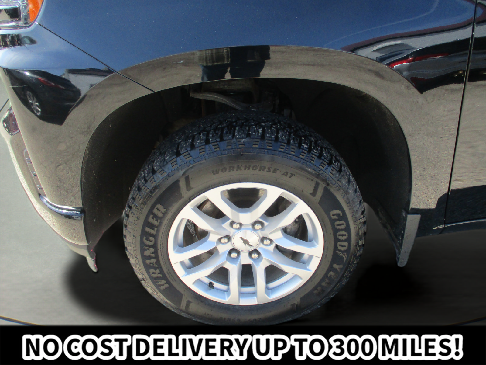 Used 2021 Chevrolet Silverado 1500 RST AWD/4WD image 36