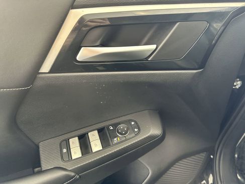 Used 2022 Mitsubishi Outlander SE image 17