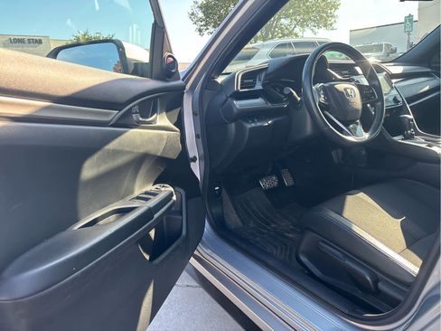 Used 2021 Honda Civic Sport image 5