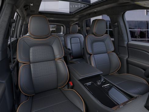 New 2026 Lincoln Aviator Black Label w/ Black Label Special Edition AWD/4WD image 10