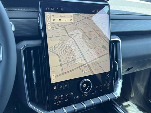 New 2025 GMC Acadia Elevation image 16