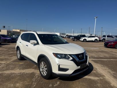 Used 2019 Nissan Rogue SV