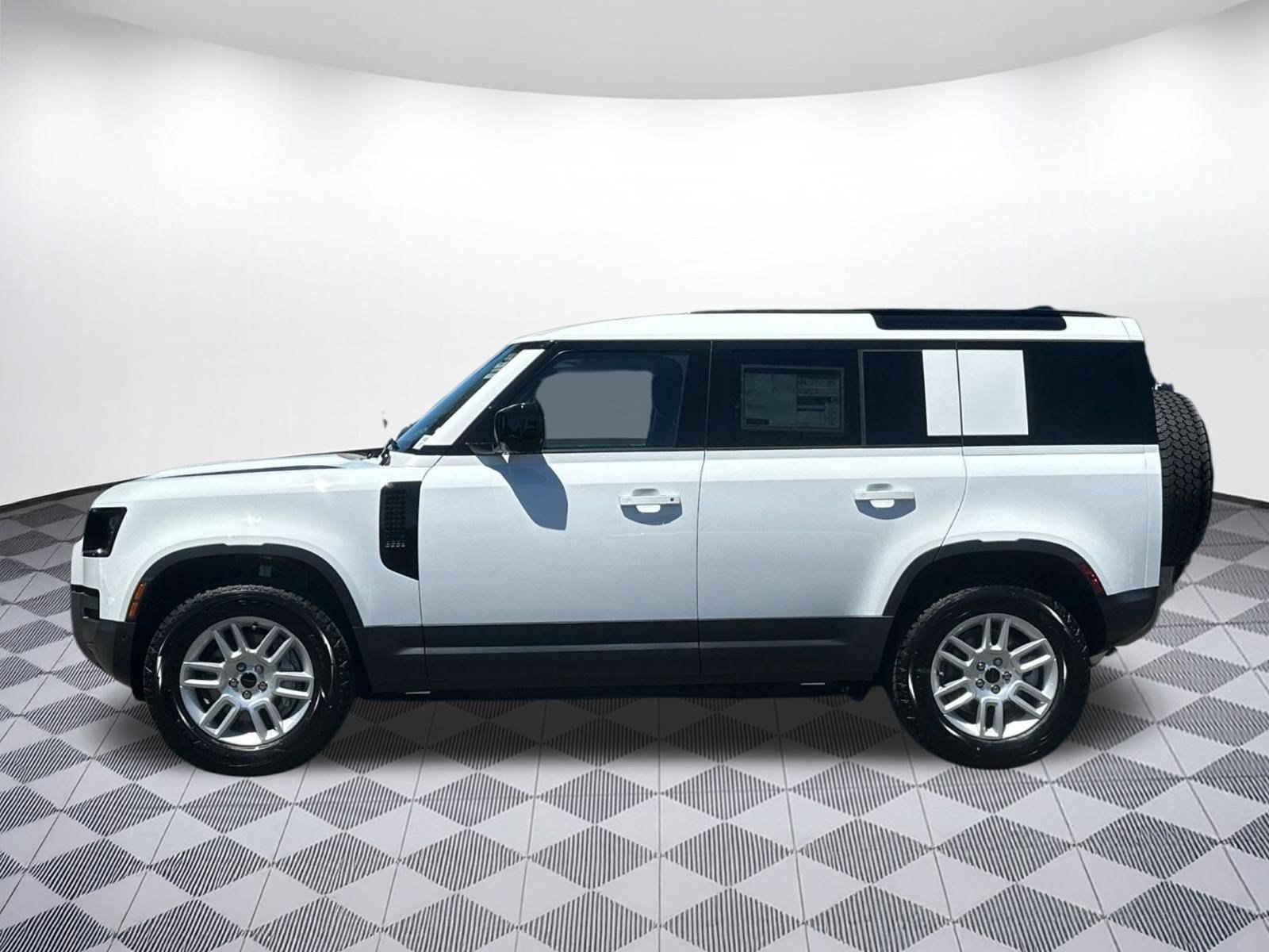New 2026 Land Rover Defender 110 S AWD/4WD image 2