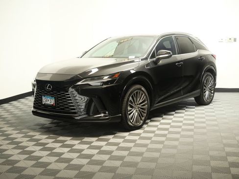 Used 2024 Lexus RX 350 AWD w/ Convenience Package image 4