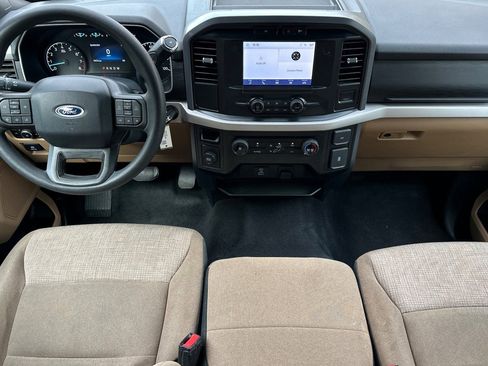 Used 2023 Ford F150 XLT image 15