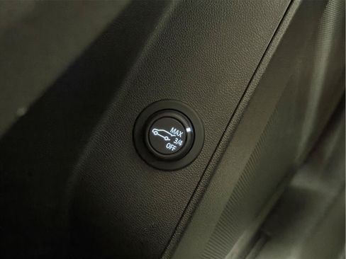 Used 2024 Chevrolet Equinox RS AWD/4WD image 42