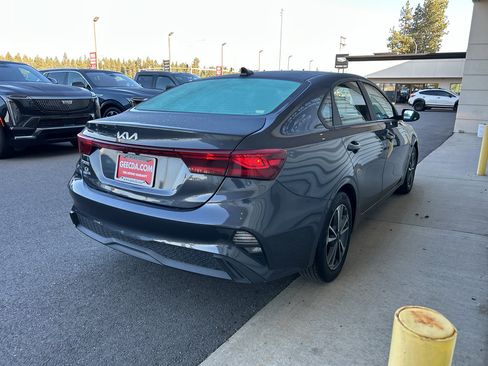 Certified 2023 Kia Forte LXS image 5