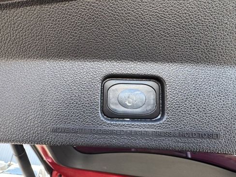 Used 2012 Ford Explorer Limited image 34