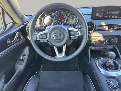 Used 2025 MAZDA MX-5 Miata RF Club image 13