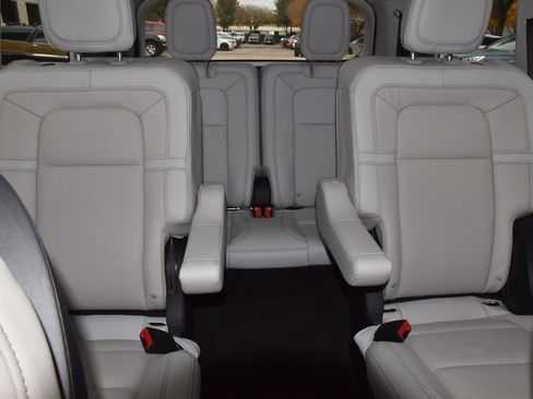 New 2026 Lincoln Aviator Reserve w/ Illumination Package image 21