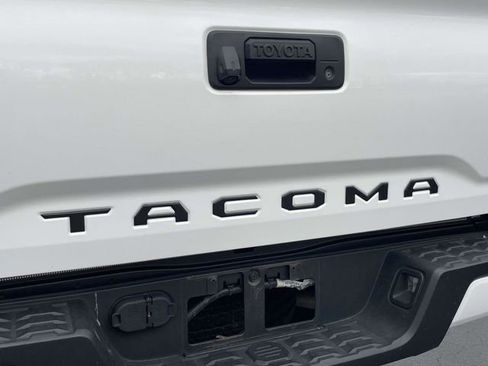 Used 2023 Toyota Tacoma SR image 4