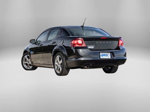 Used 2011 Dodge Avenger Lux FWD image 7
