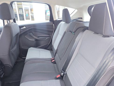 Used 2016 Ford C-MAX SE image 18