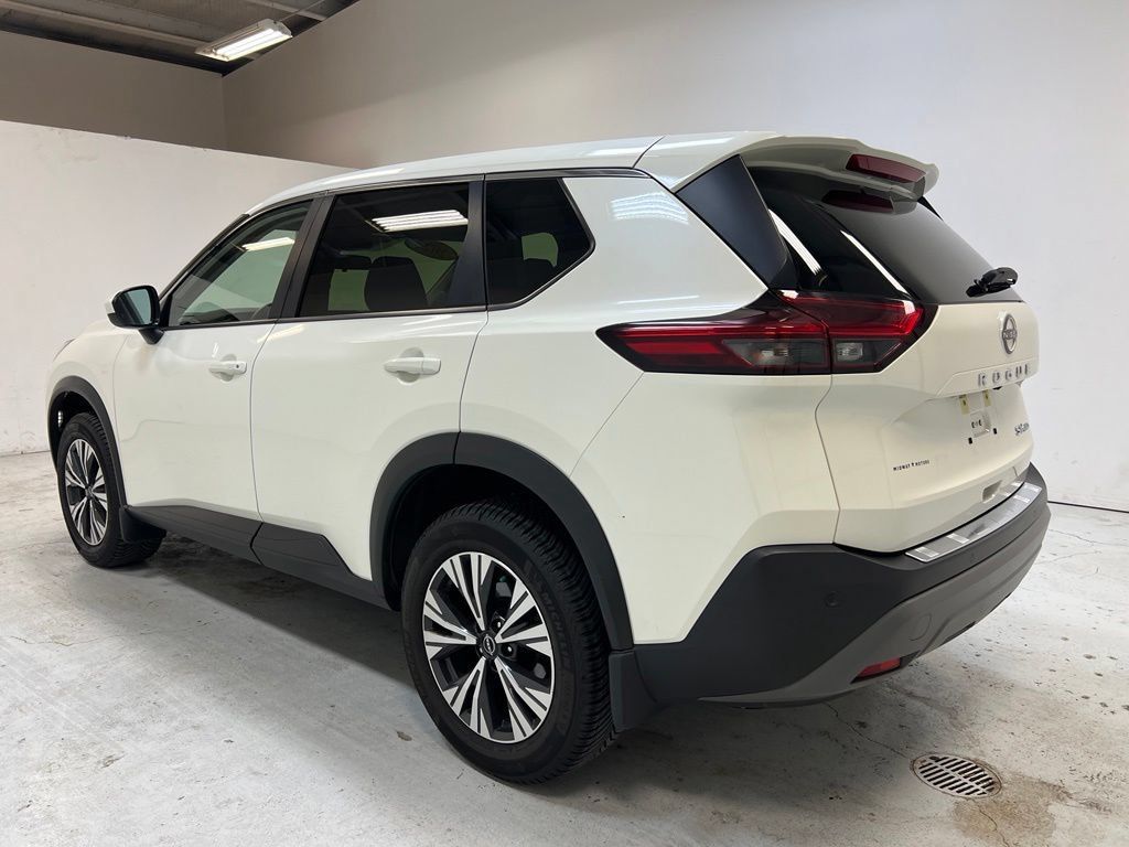 Used 2023 Nissan Rogue SV AWD/4WD image 11