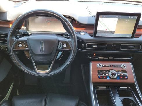 Certified 2023 Lincoln Aviator Reserve w/ Equipment Group 201A AWD/4WD image 10