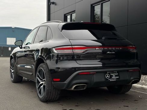 Used 2023 Porsche Macan image 5