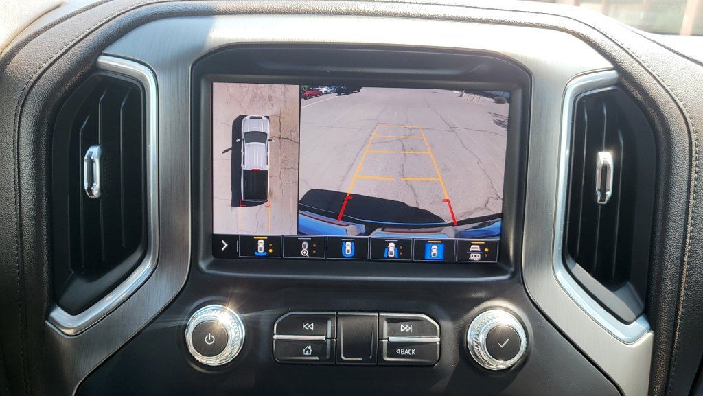 Used 2022 GMC Sierra 2500 Denali w/ Denali Ultimate Package AWD/4WD image 35