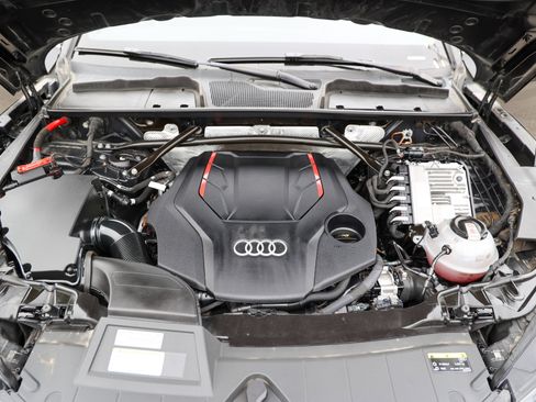 Used 2022 Audi SQ5 Premium Plus AWD/4WD image 24