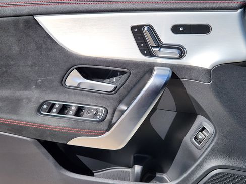 Certified 2025 Mercedes-Benz CLA 250 4MATIC image 24