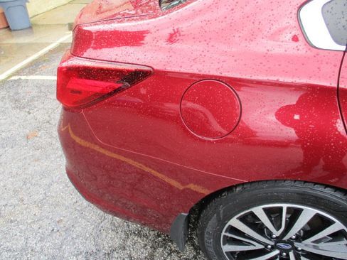 Used 2018 Subaru Legacy 2.5i Premium AWD/4WD image 19