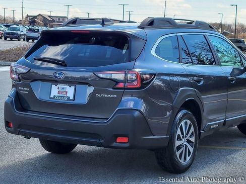 Certified 2024 Subaru Outback Premium image 6