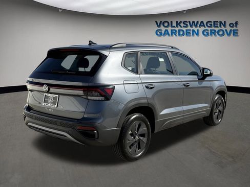 New 2026 Volkswagen Taos S image 7