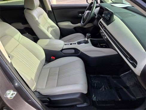 Certified 2023 Honda HR-V EX-L image 20