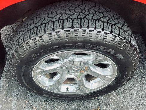 Used 2014 RAM 1500 Laramie w/ Trailer Tow Group AWD/4WD image 13
