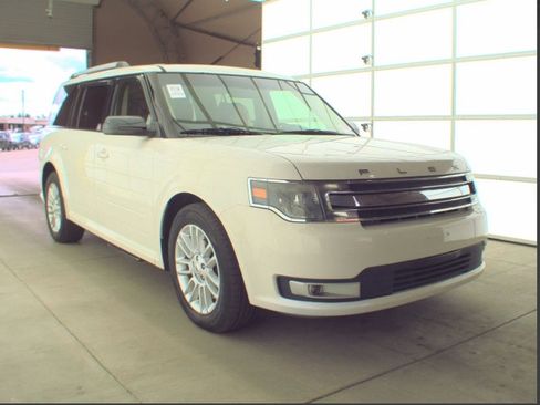 Used 2013 Ford Flex SEL image 6