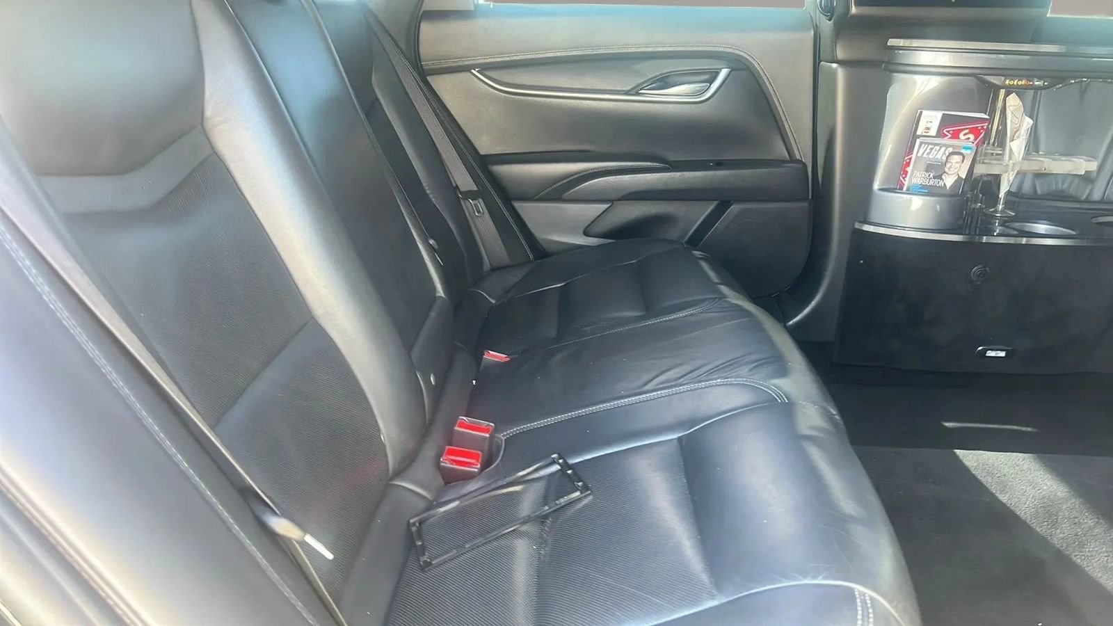 Used 2019 Cadillac XTS FWD image 12