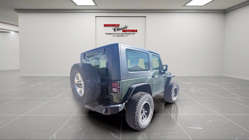 Used 2007 Jeep Wrangler Rubicon w/ Dual Top Group AWD/4WD image 5