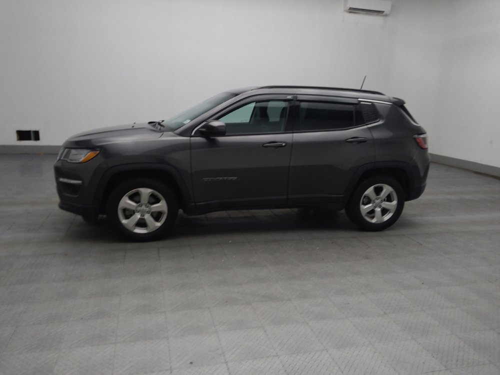 Used 2021 Jeep Compass Latitude FWD image 2
