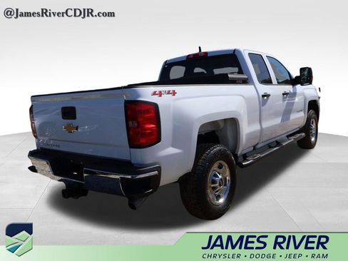Used 2019 Chevrolet Silverado 2500 W/T AWD/4WD image 14