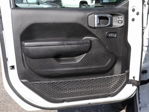 Used 2023 Jeep Gladiator Mojave w/ LED Lighting Group image 16