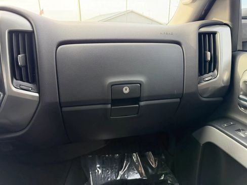 Used 2019 Chevrolet Silverado 2500 LT w/ Texas Edition image 34