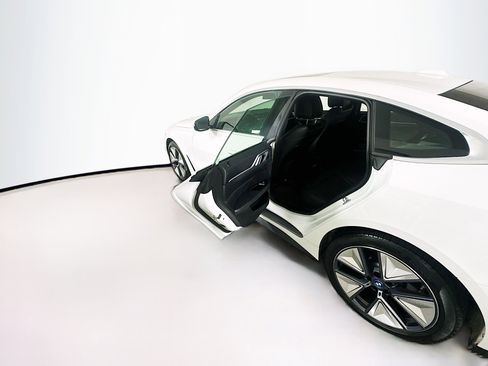 Used 2023 BMW i4 eDrive35 w/ Premium Package RWD image 27