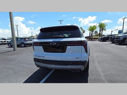 New 2026 Chevrolet Traverse Z71 w/ Driver Confidence Package AWD/4WD image 21