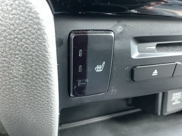 Used 2021 Honda Pilot Touring image 27