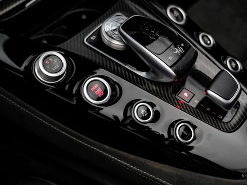 Used 2018 Mercedes-Benz AMG GT C image 59