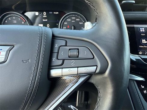 Certified 2024 Cadillac XT6 Sport w/ Platinum Package image 28