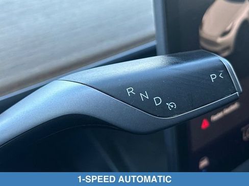 Used 2021 Tesla Model Y Long Range AWD/4WD image 24