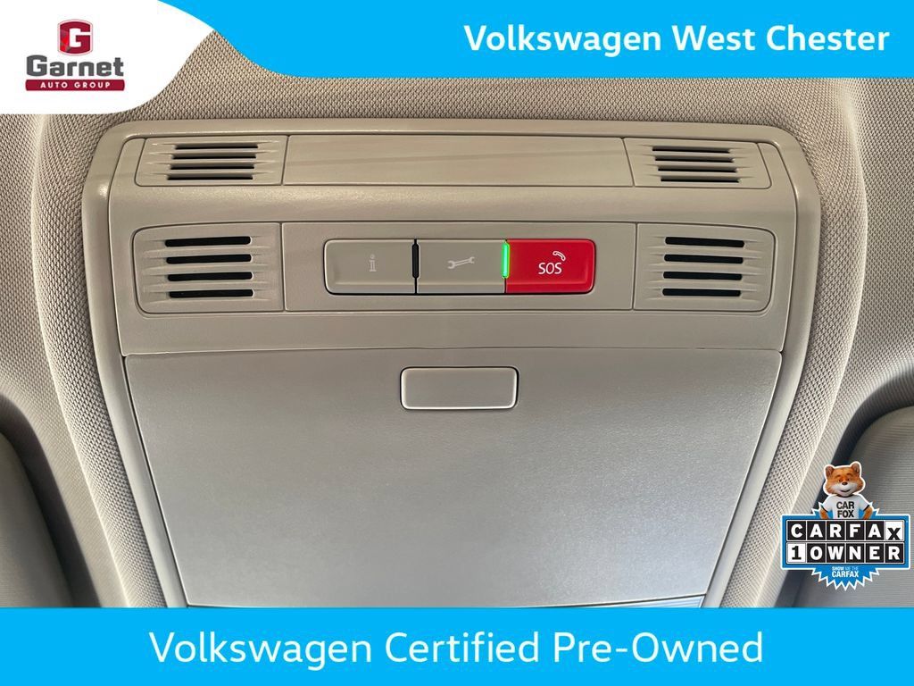 Certified 2025 Volkswagen Taos SE AWD/4WD image 24