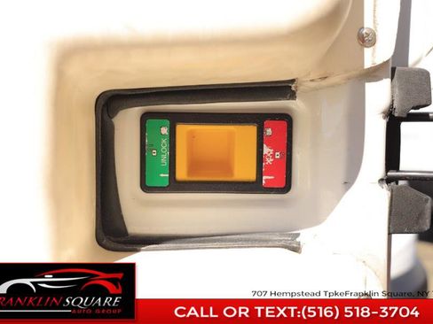 Used 2019 Ford Transit 250 130 Medium Roof image 17