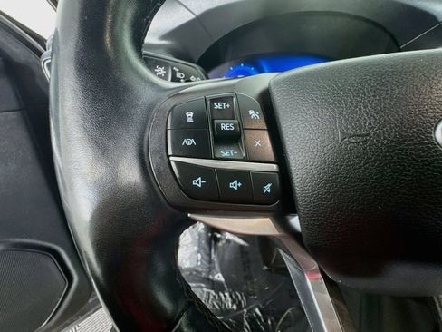 Used 2020 Ford Explorer Platinum w/ Premium Technology Package AWD/4WD image 12