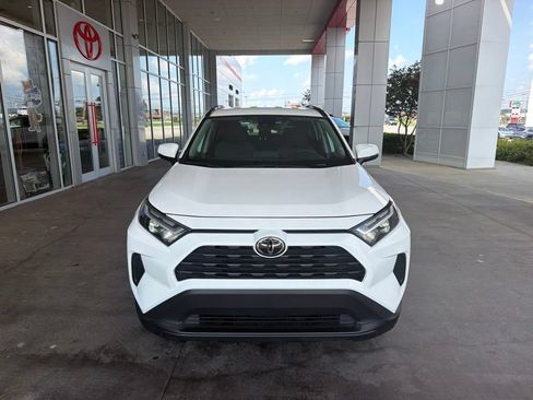 Certified 2025 Toyota RAV4 XLE AWD/4WD image 8