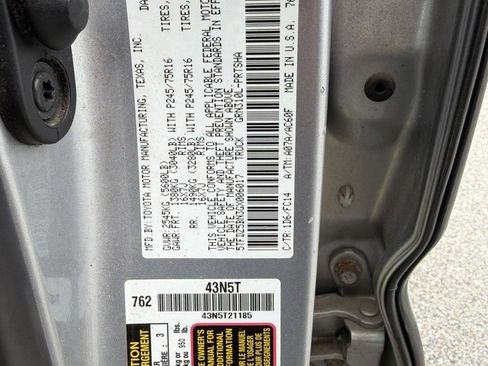 Used 2016 Toyota Tacoma SR5 w/ SR5 Appearance Package (SN) AWD/4WD image 12