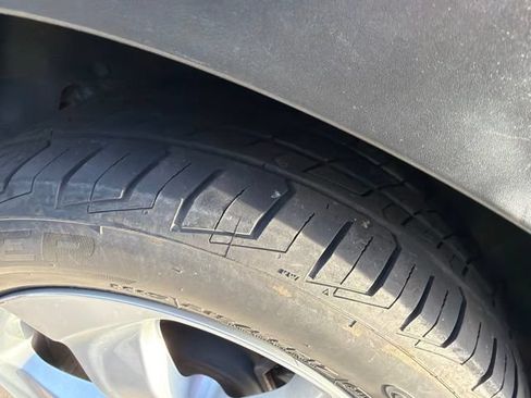 Used 2016 Honda HR-V EX image 8