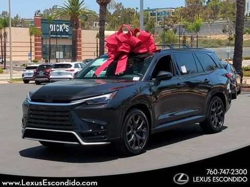 New 2026 Lexus TX 500h AWD image 1