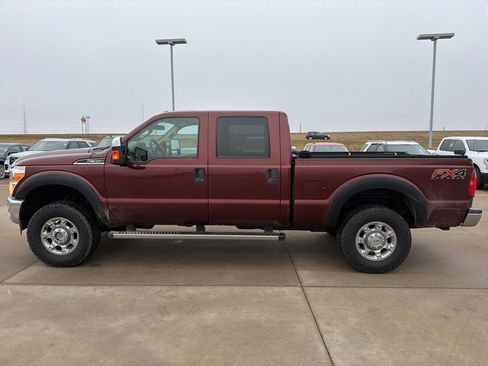 Used 2016 Ford F350 XLT image 10