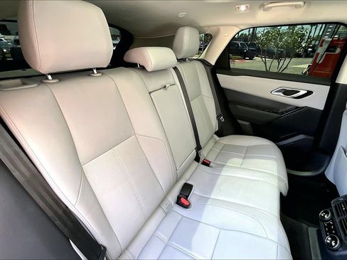 Certified 2025 Land Rover Range Rover Velar Dynamic SE AWD/4WD image 26